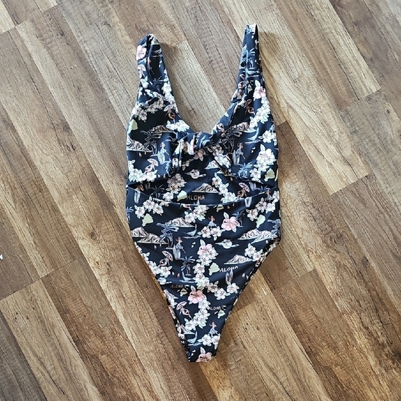 Skatie Chloe One-Piece Swimsuit - Picture 6 of 7